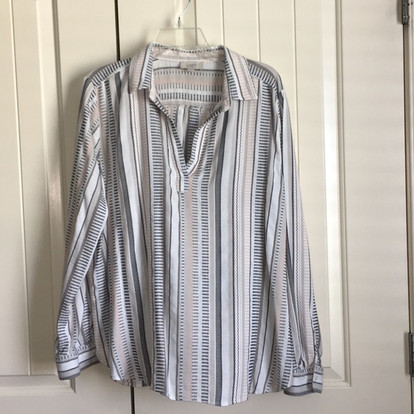 LOFT Tops - Loft Women’s top